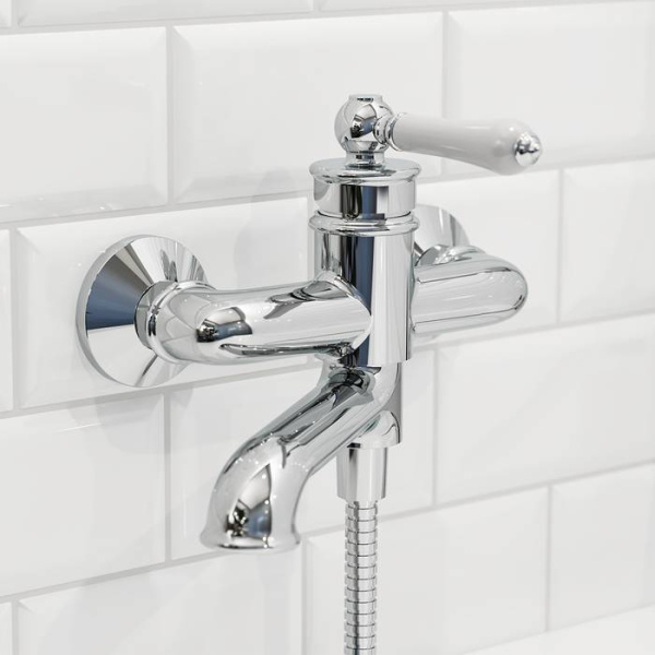 Смеситель для ванны IDDIS Oxford с керамическим дивертором (OXFSB02i02)